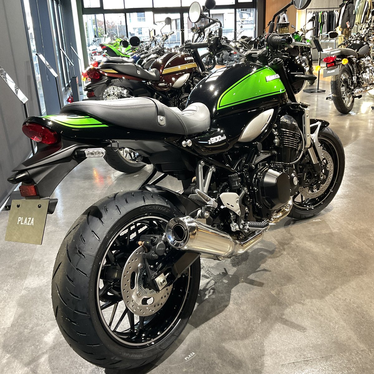 Z900RS グリーンボール入庫しました》 Z900RSの新色メタリック