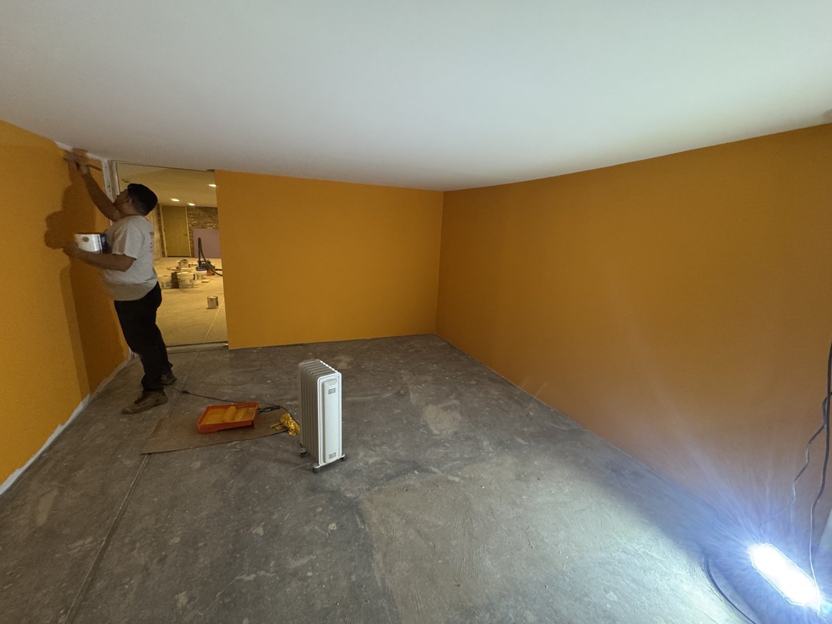 Otis Reddit tweet media