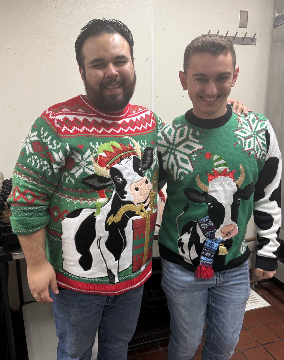 KindredAtienzo's tweet photo. Chino Hills had a fun time today on Ugly Christmas Sweater Day 🎅🏼🎄 #chilis #chilislove #culturematters #showup https://t.co/ognaausXJv