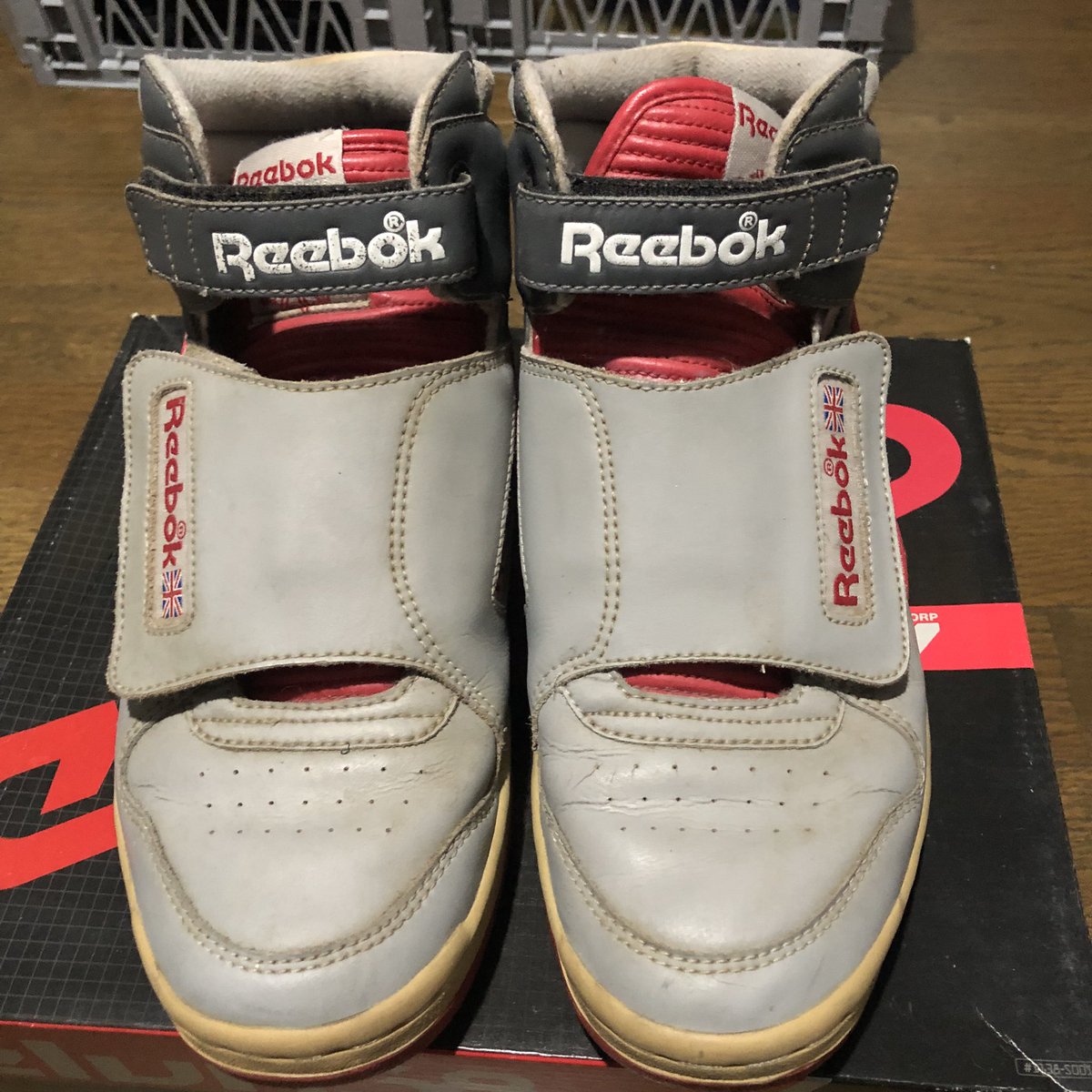 7010grind's tweet image. 明日です！大井競馬場フリマ
スニーカーなんかも持っていきます
興味のない人には同じに見えるヤツ
reebok alien stumper
リーボックエイリアンスタンパー 

2024年12/15(日)
9:00〜14:30
東京フリーマーケットイベント　
#7010grindclothing