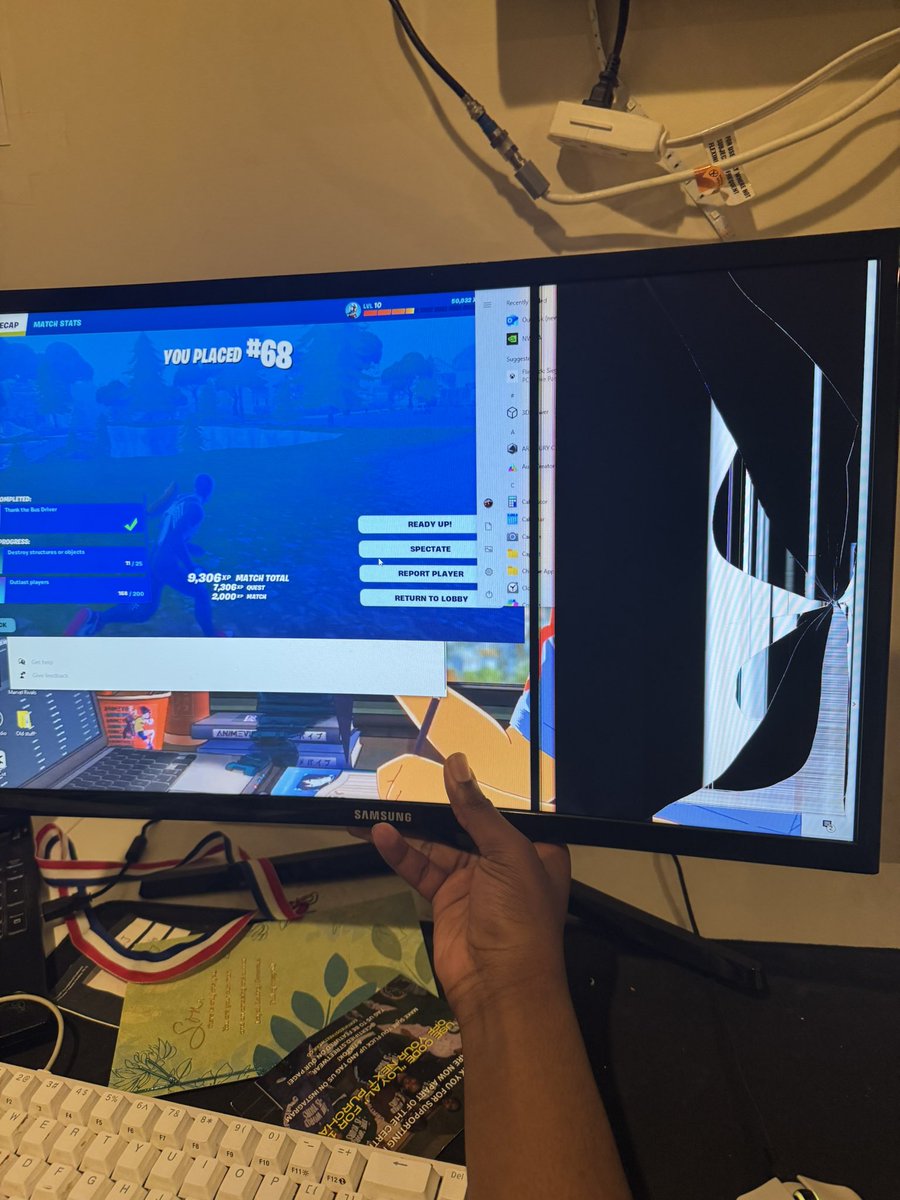 cjstedtalks's tweet photo. If yall were planning in playing og fornite dont🤦🏾‍♂️ https://t.co/c9wWBXfy38