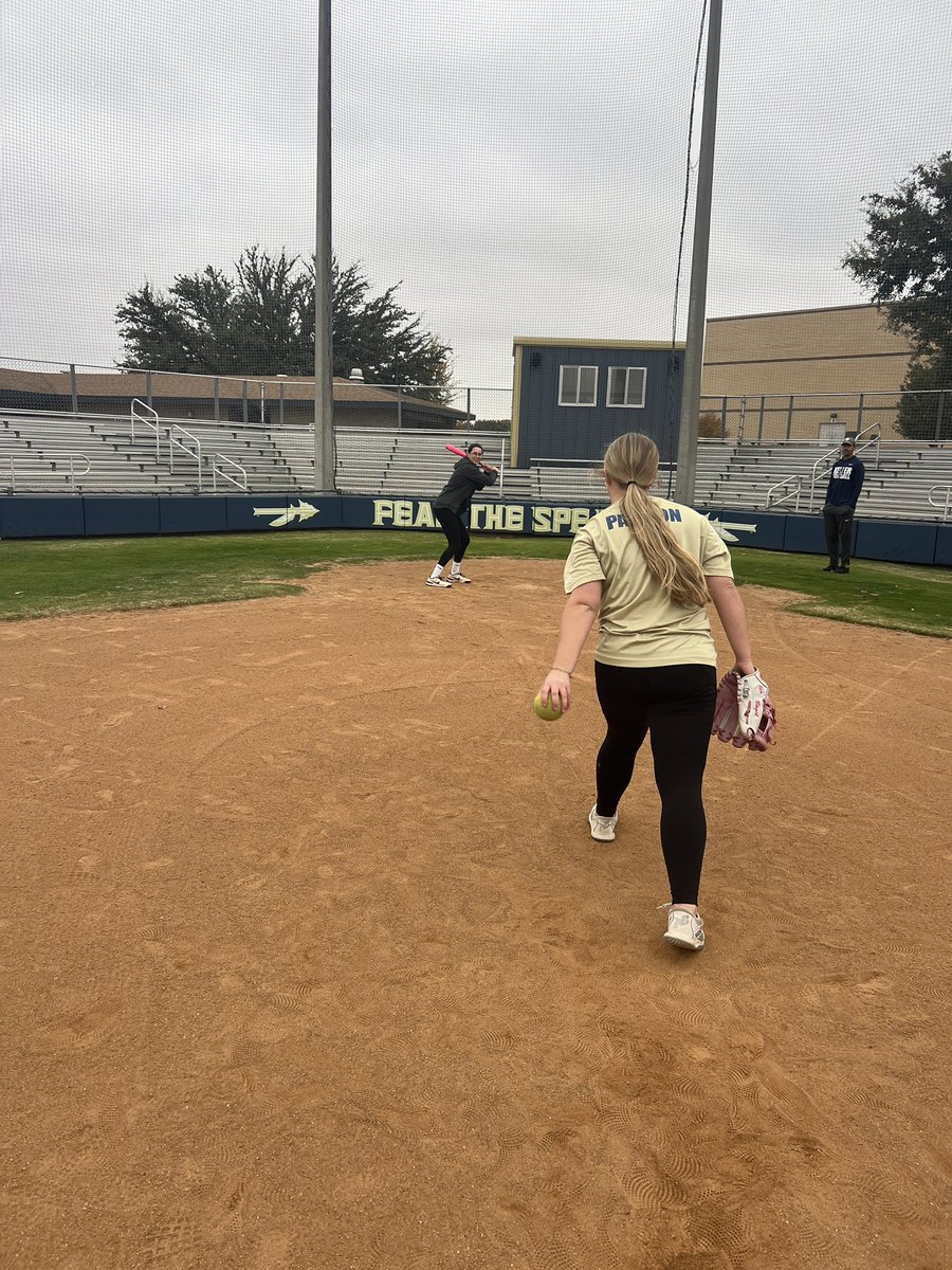 Keller_Softball's tweet photo. Flipped the script at practice today with backwards softball! ๐ฅ๐ Running bases in reverse, throwing with the opposite handโit was chaos, laughs, and a whole lot of fun! #BackwardsSoftball https://t.co/cHKiNYoo5o
