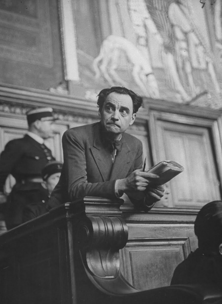 _HistoryNerd's tweet photo. In Nazi-occupied Paris, the deadliest predator wasn’t a soldier—it was a doctor.

Marcel Petiot promised desperate Jews an escape, only to turn Paris into his personal slaughterhouse.

This is the chilling story of “Doctor Satan” and his horrifying crimes: 🧵 https://t.co/OSuSqY7Vzy