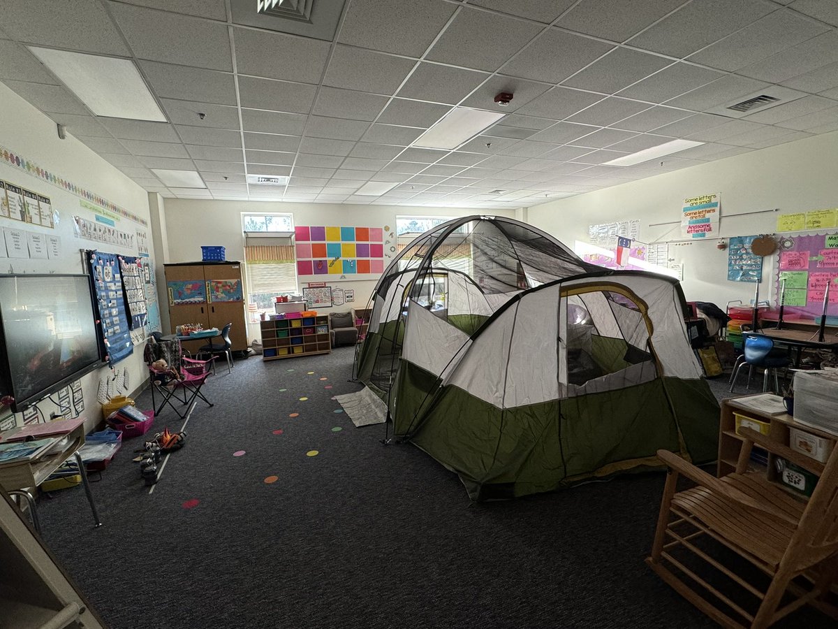 Derrick Evans (@derrickmevans) on Twitter photo Mrs. Schroedel’s class earned 50 SAILS and chose to celebrate with a “Camp Day.” Congratulations! Keep sailing! <a href="/ScottsRidgeES/">Scotts Ridge ES</a> Mrs. Schroedel’s class earned 50 SAILS and chose to celebrate with a “Camp Day.” Congratulations! Keep sailing! <a href="/ScottsRidgeES/">Scotts Ridge ES</a>