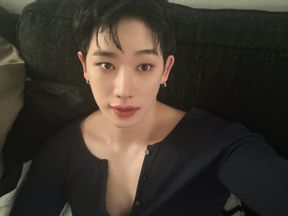 WONHO Official tweet media