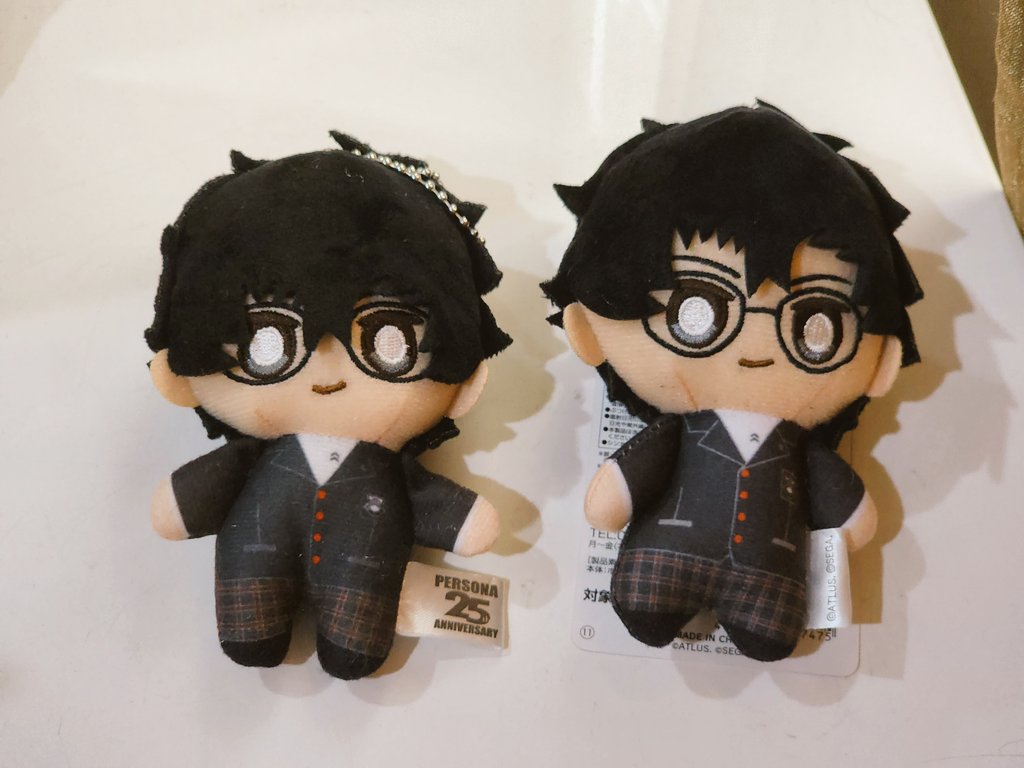 takoville's tweet photo. Joker, did you cut your bangs too short? 😭😭😭

The persona 25th anniversary has better quality

#P5ぬい https://t.co/fBJrq21vHi