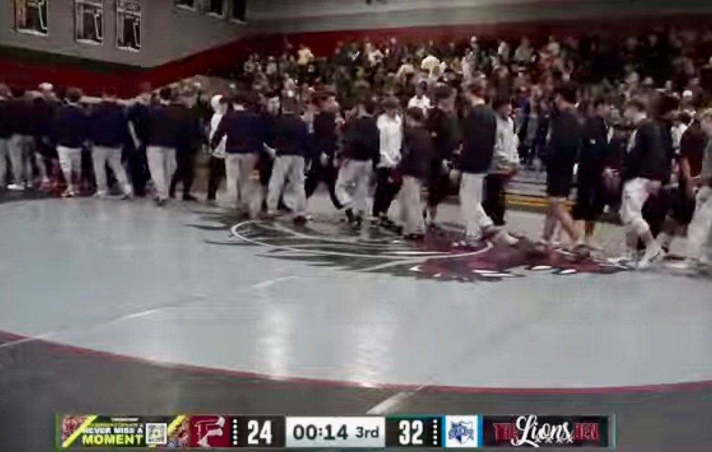 #2 Wyoming Seminary, 32
#1 Faith Christian Academy, 24

SEM reclaims nation’s #1 spot after battle of PA giants! FCA had moved to #1 after recently winning Ironman. Much respect to both teams; great coaches and student-athletes! 🫡

(Nice work on the stream <a href="/hwtnation/">Heavyweight Nation</a> 🎥)