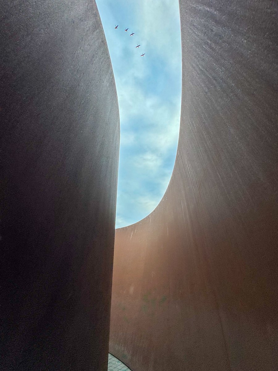 nenazhivina's tweet photo. Superb experience at @GlenstoneMuseum in #PotomacMD. The harmony of spaces reminds me that creativity has no boundaries—it thrives wherever it is placed. https://t.co/lmz98Lexzy
