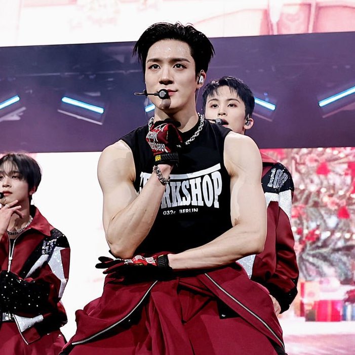 jenmong23's tweet photo. more of jeno 🔥 https://t.co/n81p4SO9Po