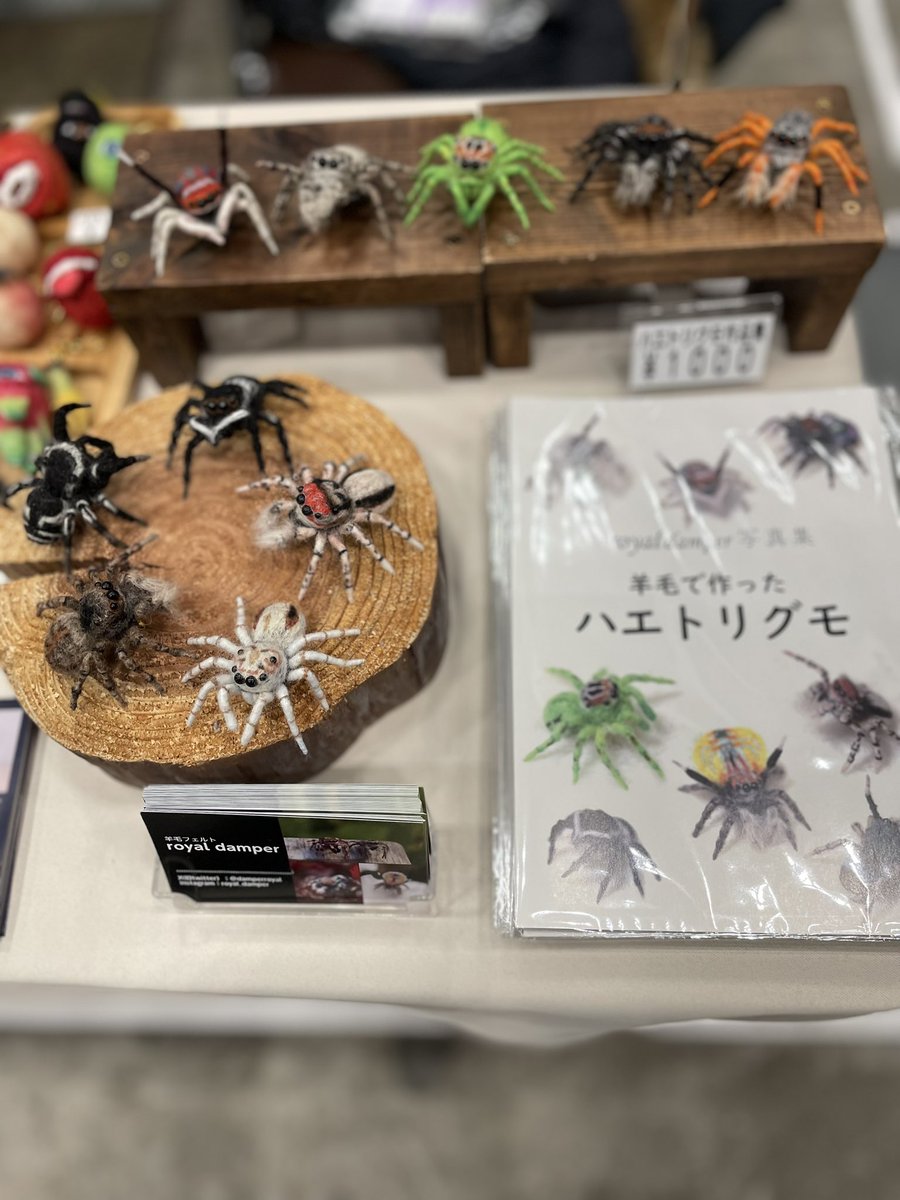 DamperRoyal's tweet photo. 準備完了。
ちょこっとだけですが…
 #マクハリハンドメイドフェスタ https://t.co/uL8y5etnUB