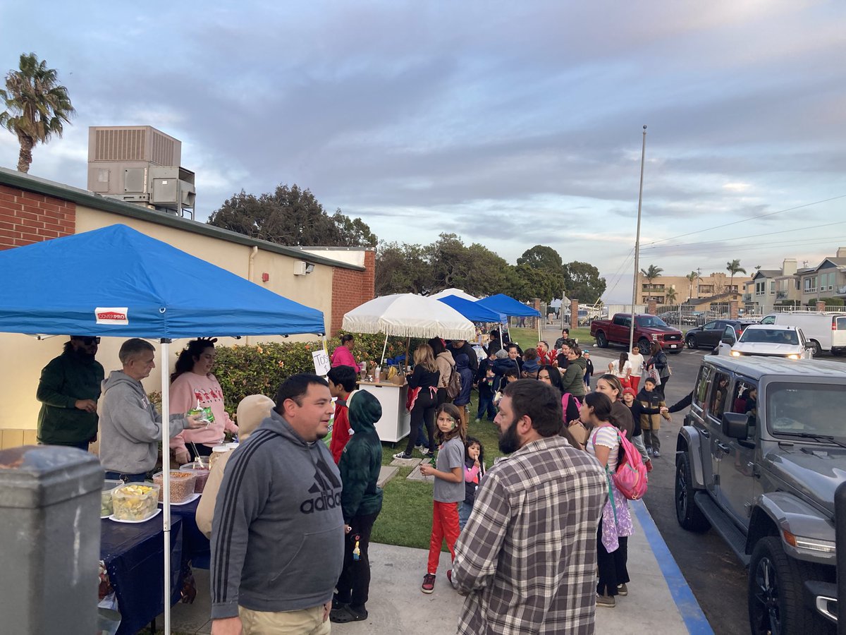 Bayside STEAM Academy (@ba_steam_acad) on Twitter photo Thank you to our amazing PTA for hosting a wonderful Jingle Jangle event this evening! <a href="/kyletgriffith/">Kyle Griffith</a> <a href="/Supt_SBUSD/">Jose A. Espinoza</a> <a href="/SBUSD_NEWS/">SBUSD NEWS</a> Thank you to our amazing PTA for hosting a wonderful Jingle Jangle event this evening! <a href="/kyletgriffith/">Kyle Griffith</a> <a href="/Supt_SBUSD/">Jose A. Espinoza</a> <a href="/SBUSD_NEWS/">SBUSD NEWS</a>