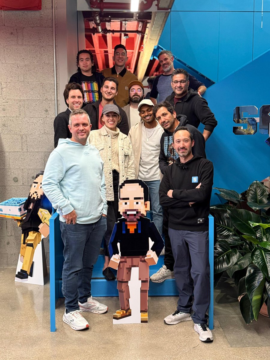 Arthur Madrid (@arthurmadrid) on Twitter photo Amazing people at <a href="/TheSandboxGame/">The Sandbox</a> office in LA ๐ด ๐บ๐ธ Amazing people at <a href="/TheSandboxGame/">The Sandbox</a> office in LA ๐ด ๐บ๐ธ