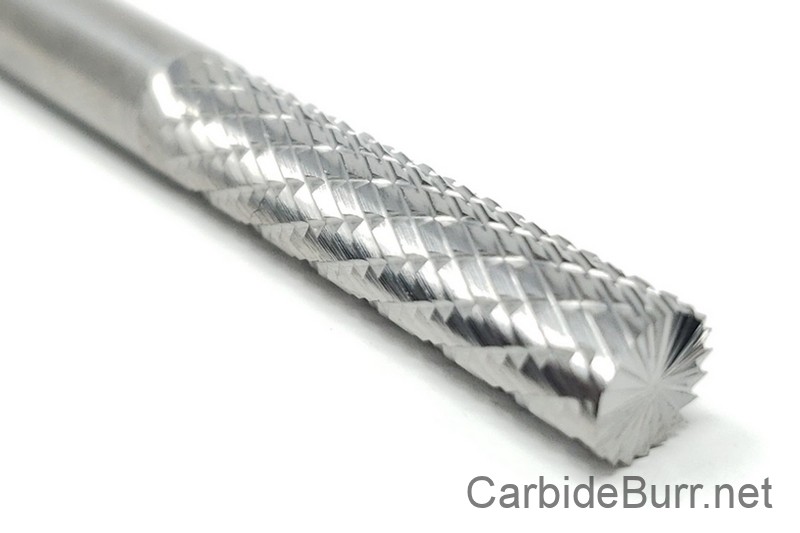 CarbideBurr's tweet image. Is clearing clogged flutes your least favorite task? 😡
Switch to aluminum cut carbide tools and work worry-free! #MachinistProblems