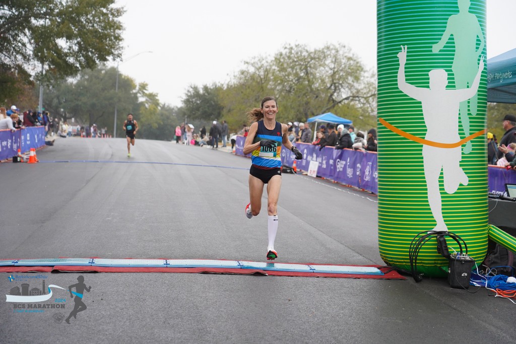 cathkruppa's tweet photo. BCS Half Marathon
4th overall and 1st Masters. The goal was to try a new nutrition plan on my sensitive gut and see if I tolerated it under race conditions. It was worth the long, cold and wet half marathon. It worked!
. . .
#mastersrunner #dietitian #sportsrd #adviceforeating https://t.co/5kWbMSlwMh