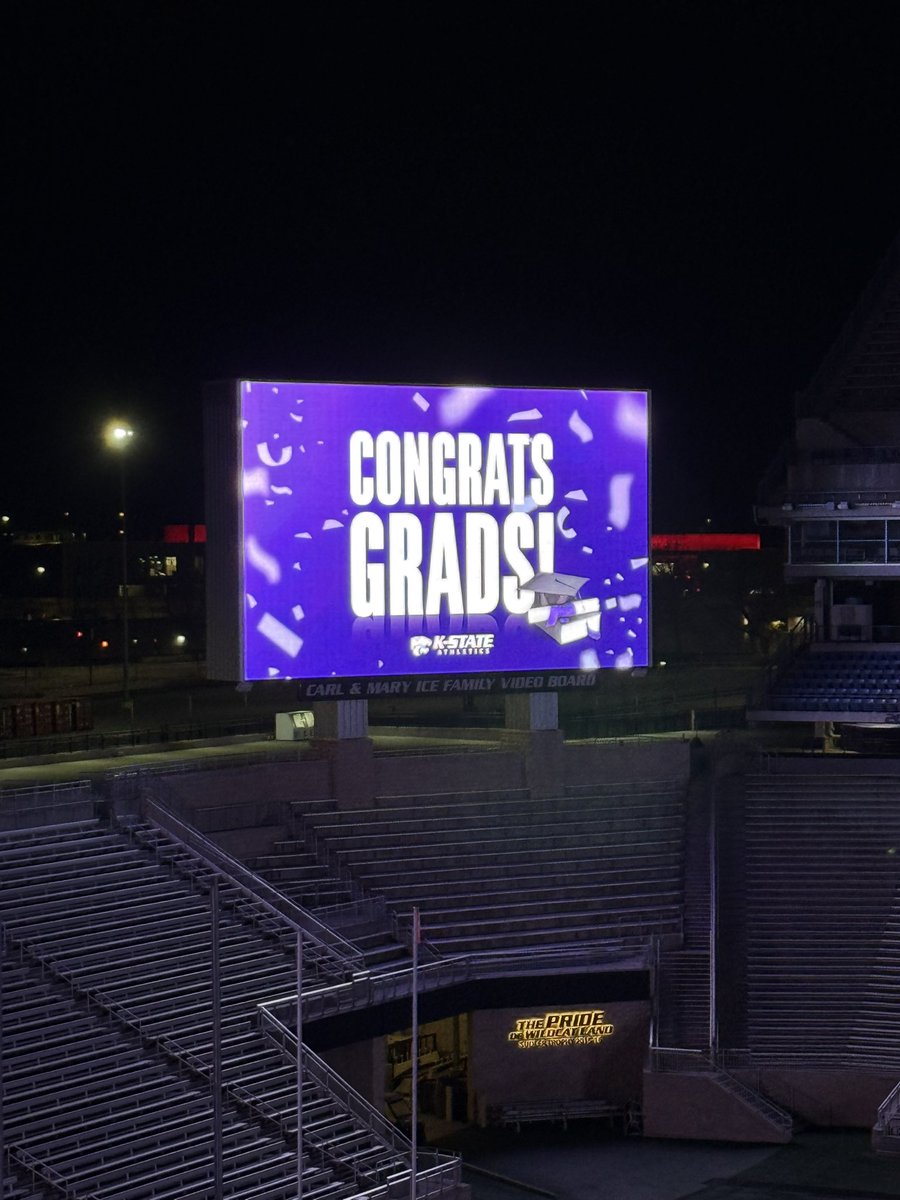 sammymorrone's tweet photo. Celebrating the @kstatesports fall graduates tonight!! #emaw #GoCats #KSU https://t.co/b8OM5Lzq3G