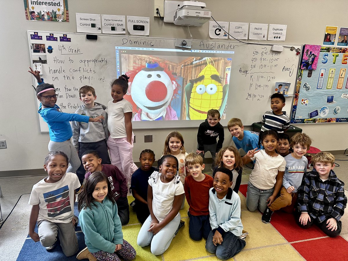 sauslander's tweet image. I SO appreciate the incredibly talented @MrClownTV for zooming with every Kinder and 1st grade class at @AllisonvilleES over the past two weeks to entertain, engage and educate the kids! They LOVE Mr. Clown!