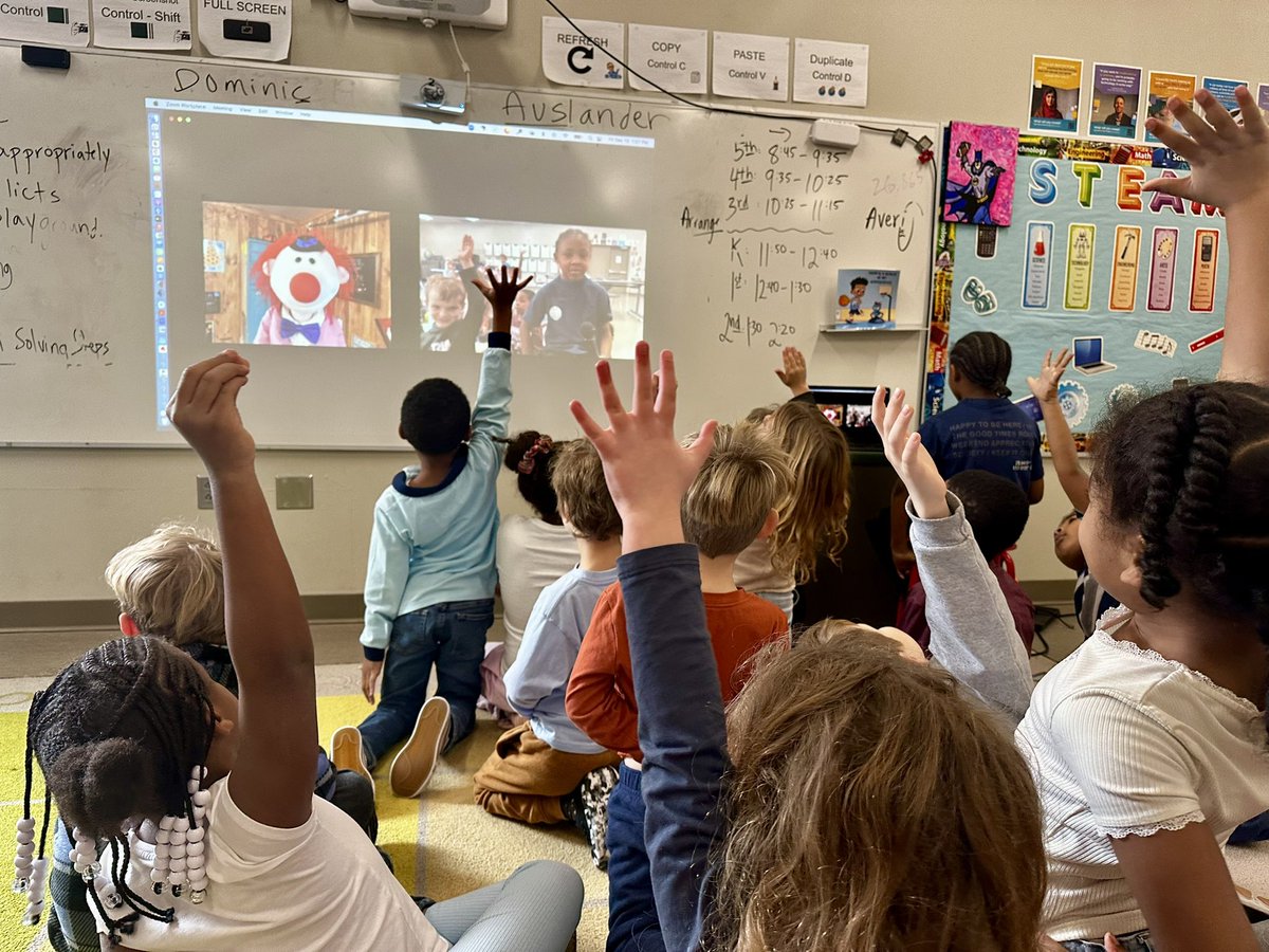 sauslander's tweet image. I SO appreciate the incredibly talented @MrClownTV for zooming with every Kinder and 1st grade class at @AllisonvilleES over the past two weeks to entertain, engage and educate the kids! They LOVE Mr. Clown!