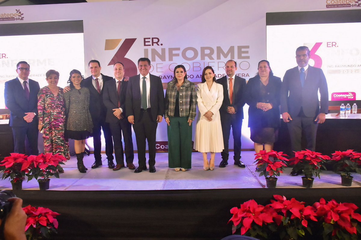 TizaniaL's tweet photo. Tres años de trabajo, compromiso y resultados para transformar Coatepec. Hoy rendimos cuentas con transparencia, acciones claras y un rumbo definido. Porque el progreso se construye con hechos, no con palabras. ¡Juntos seguimos avanzando!”🤝🏻✨ https://t.co/i90dOxT0d2
