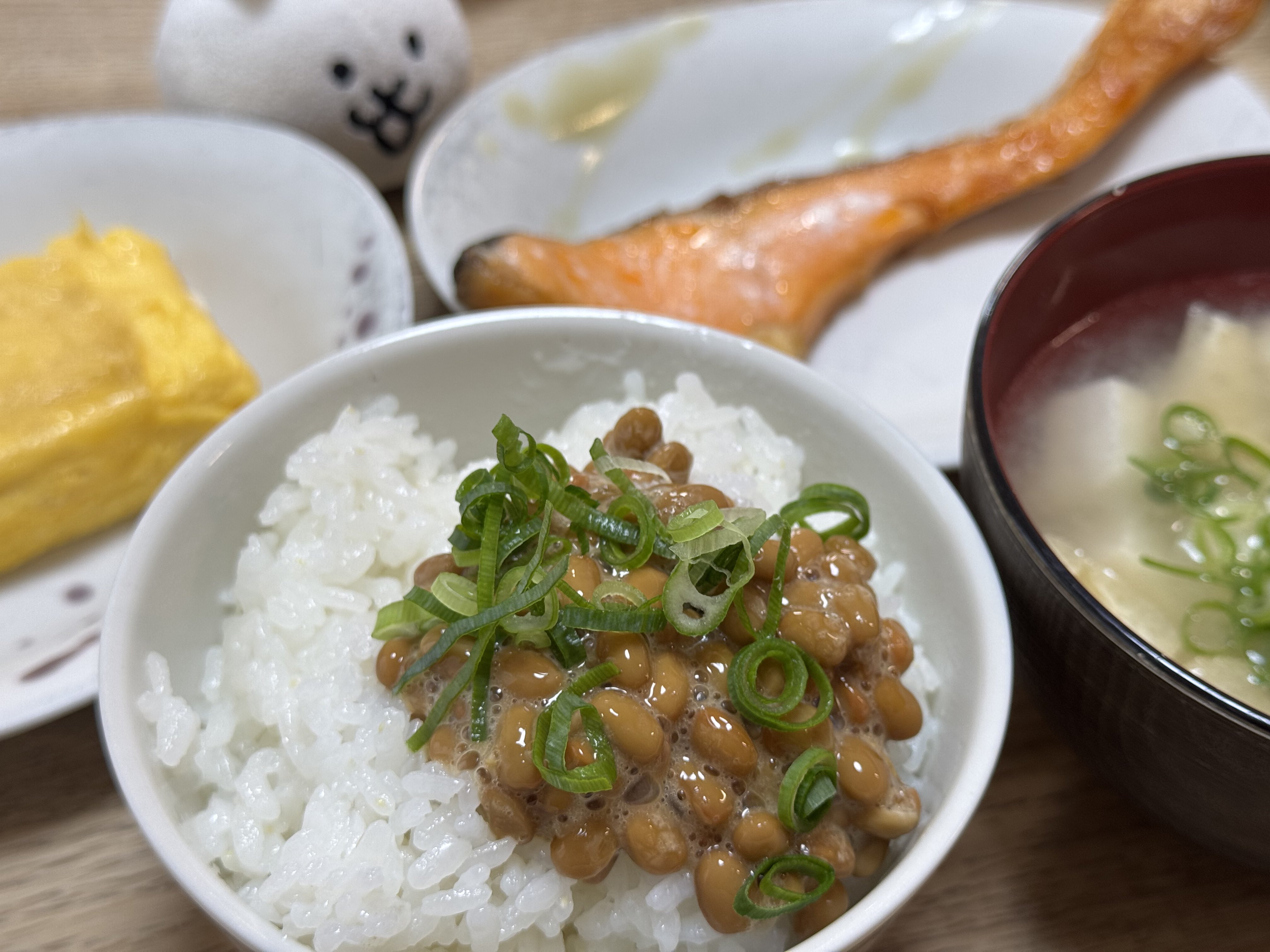 MITSUBISHI NJ-WB10-F 炊飯器 紬（つむぎ） Amazon | 三菱電機 炊飯器 5.5合 IH式 日本製 本炭釜 紬(つむぎ