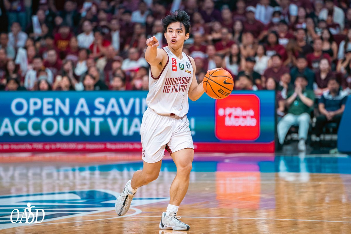 oasdup's tweet photo. FIGHTING Maroons ✊ isn't just a monicker. We breathe it. We live it. We ARE it.

LFG (Let's #UPFight and Go), UP MBT ✊!

#LabanUP #UAAPSeason87 #StrongerBetterTogether

📸 Duane Villanueva https://t.co/FUSeMp865K