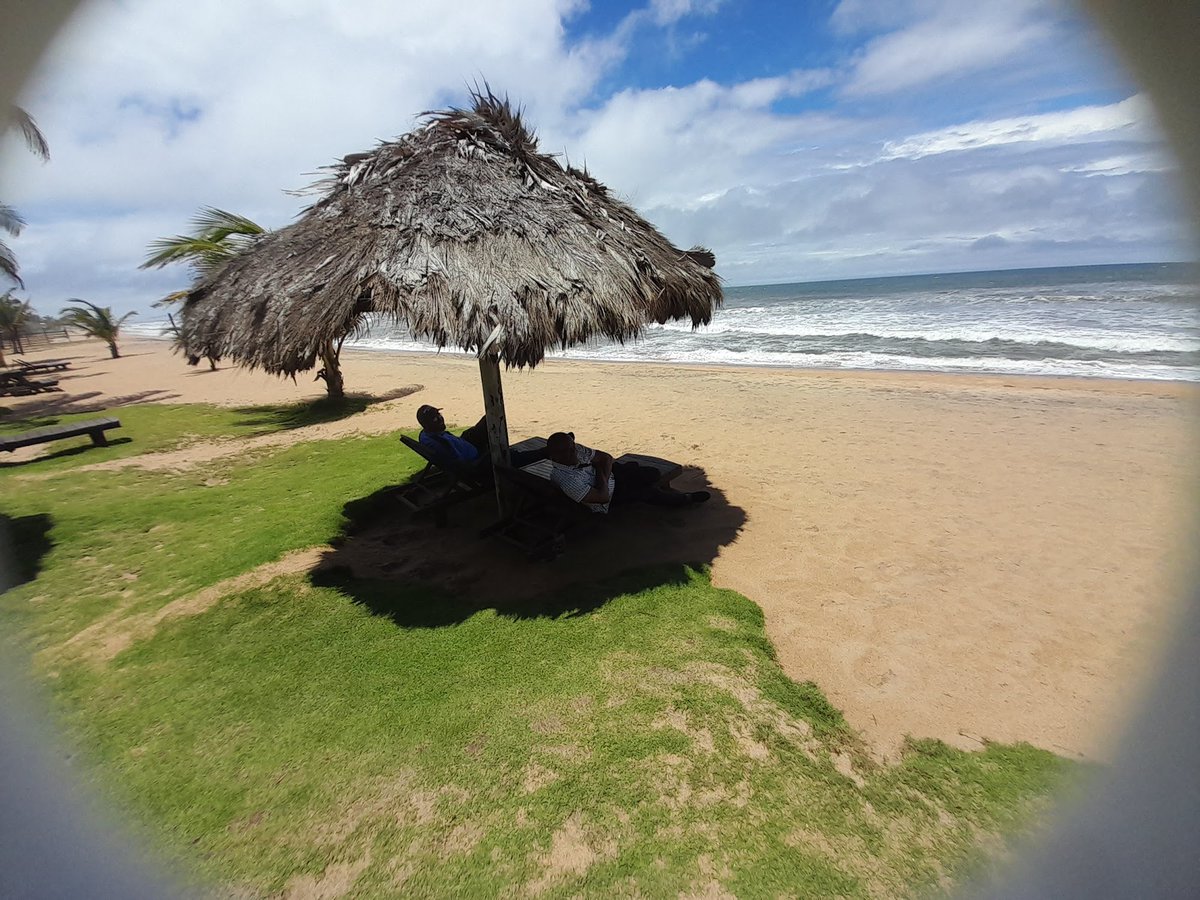 randomresto's tweet image. RLJ Kendeja Resort &amp;amp;Villas
4.3⭐ (3) 
Robert Field Highway Paynesville, 778Q+Q8M, Monrovia, Liberia
maps.google.com/?cid=771363866…