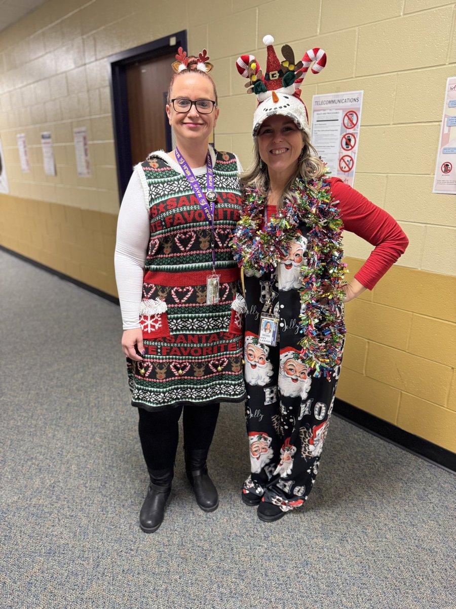 This week ended with dress as your favorite holiday. 6th grade teachers understood the assignment! ❤️🎄💚