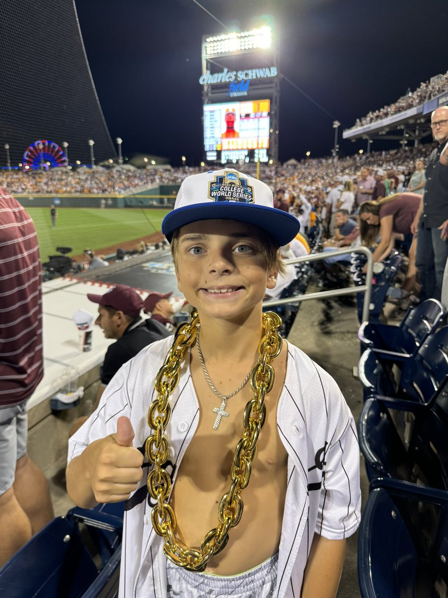 BrianRestivo's tweet photo. Happy 12th Birthday Klein. This kid was born an Aggie with a birthday of 12/12/12. Fighting Texas Aggie class of ‘34. @TAMU 
Can’t wait to see what year 12 brings for this guy! https://t.co/qeQv9loA4R