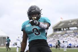 Coastal Carolina offered #Chantsup 
<a href="/BCpipeline/">Blue Chip Pipeline</a>