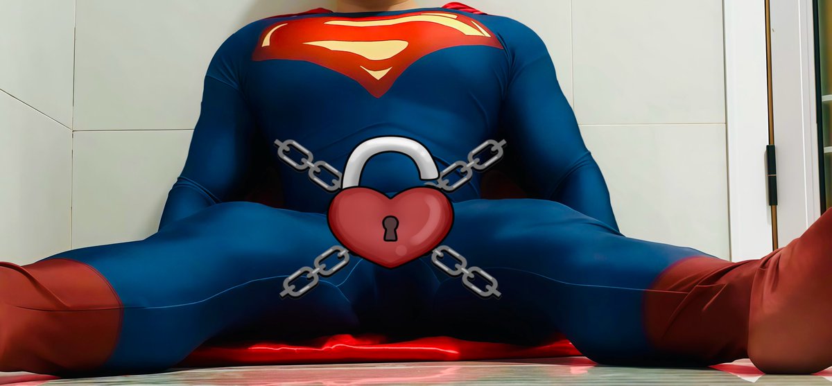 超人战败，虚弱的超人被氪石🔒锁住。#superman #超人被虐 #牛 #1M #top #超人 #超人被抓