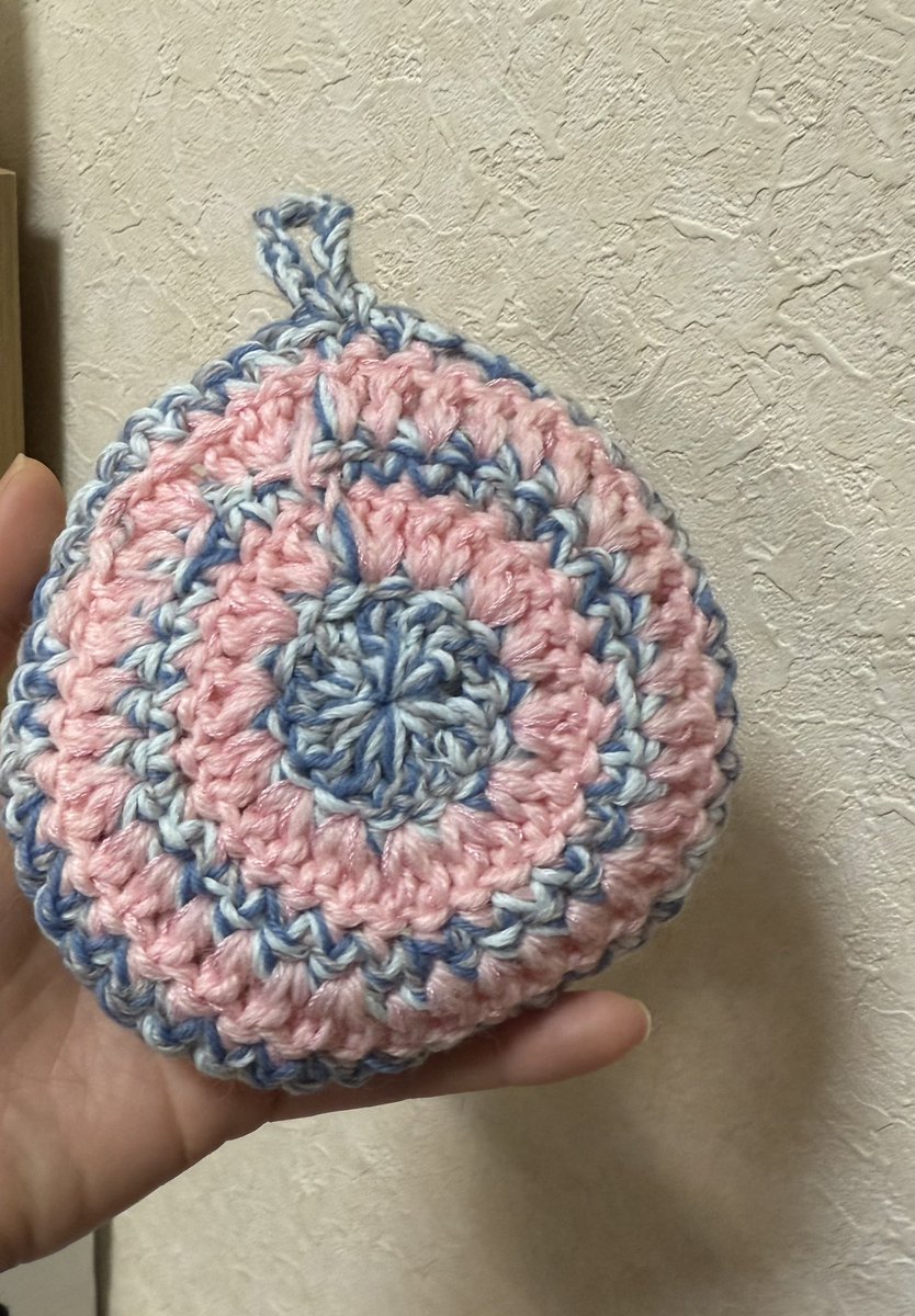 12/1は本家のおばのお通夜、12/2は葬儀・火葬に参列し、納骨まで見届けさせてもらいました。
いとこたちによる、認知症だったおばちゃんの91歳までの在宅介護も本当に本当にお疲れ様でしたm（__）m
徘徊期は大変だったよね。