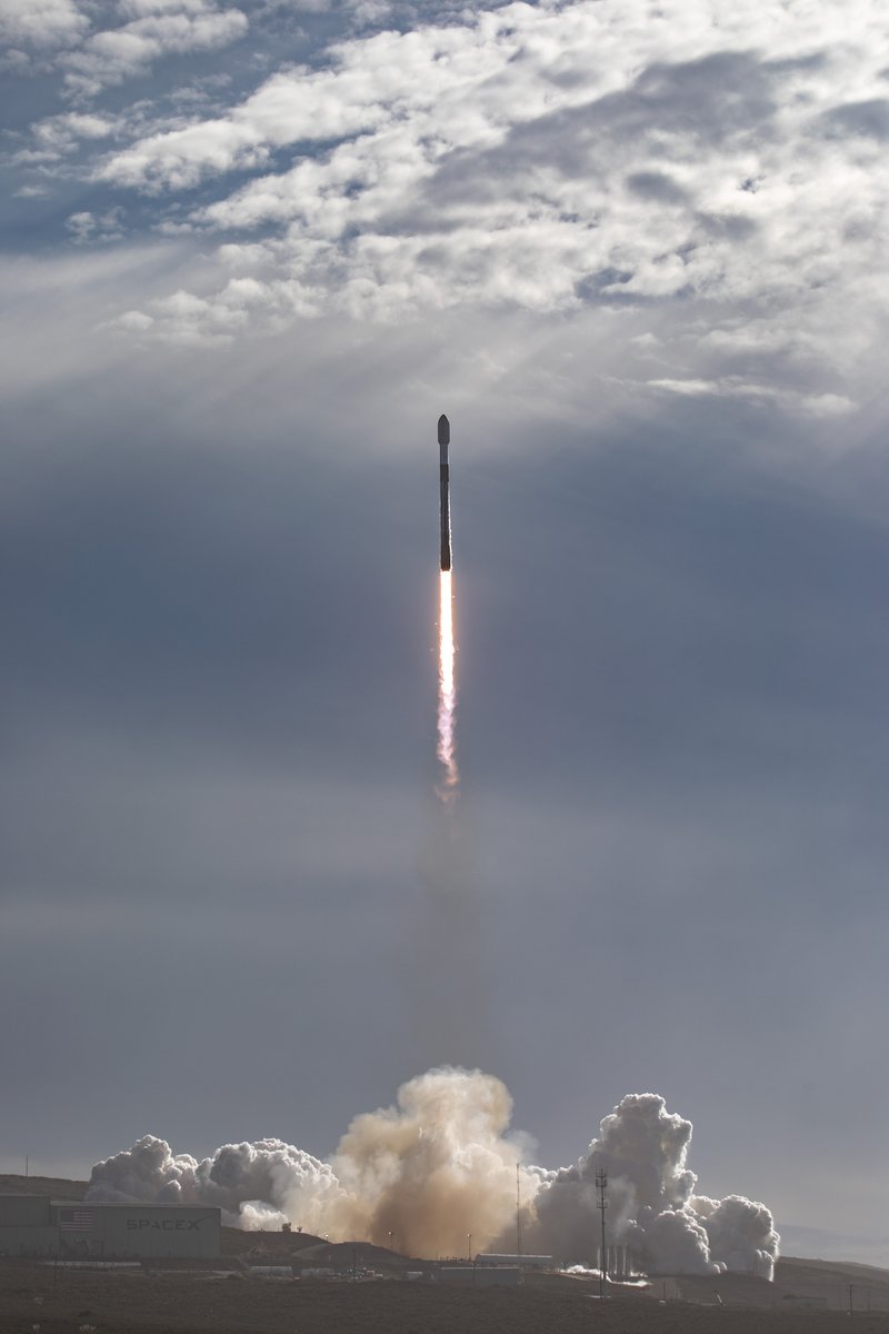 SpaceX tweet media