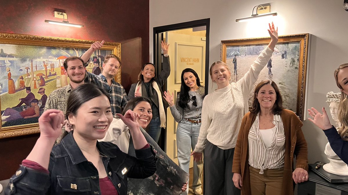 EideBaillyLLP's tweet photo. Staff from our Tustin, CA, office recently escaped the workday a bit early to solve the Great Art Heist at The Escape Game Irvine. π¨ After discovering the secrets of the world's most scandalous art theft, it was time to wind down with a celebratory meal. #InsideEB https://t.co/UOJ0EAWcfH