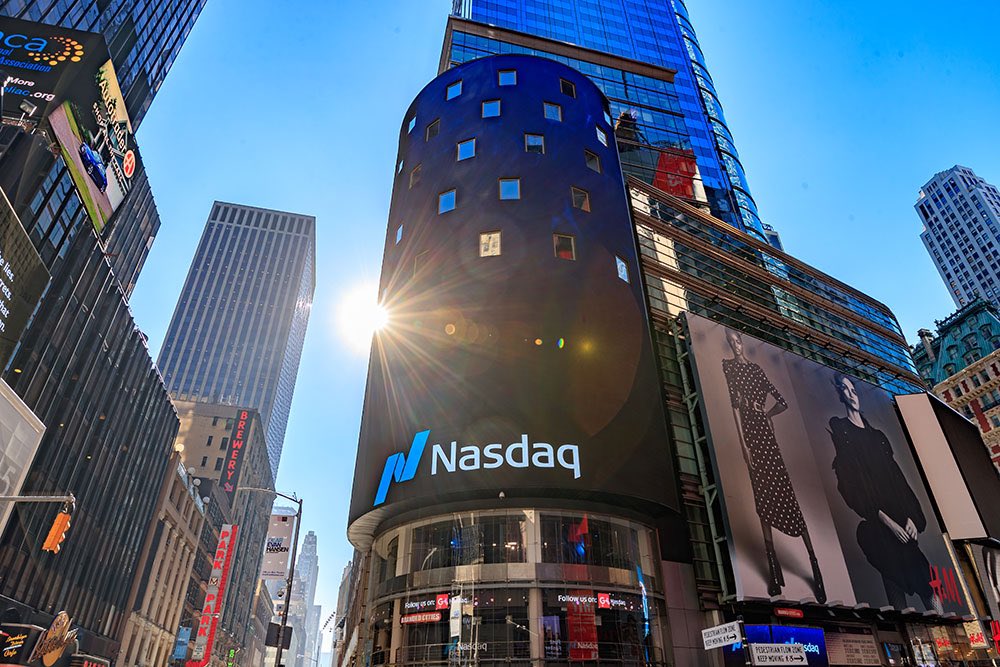 Stocktwits's tweet photo. UPDATE 🚨 $PLTR, $AXON and $MSTR have been added to the Nasdaq 100 $QQQ https://t.co/9HgX1KkL6X