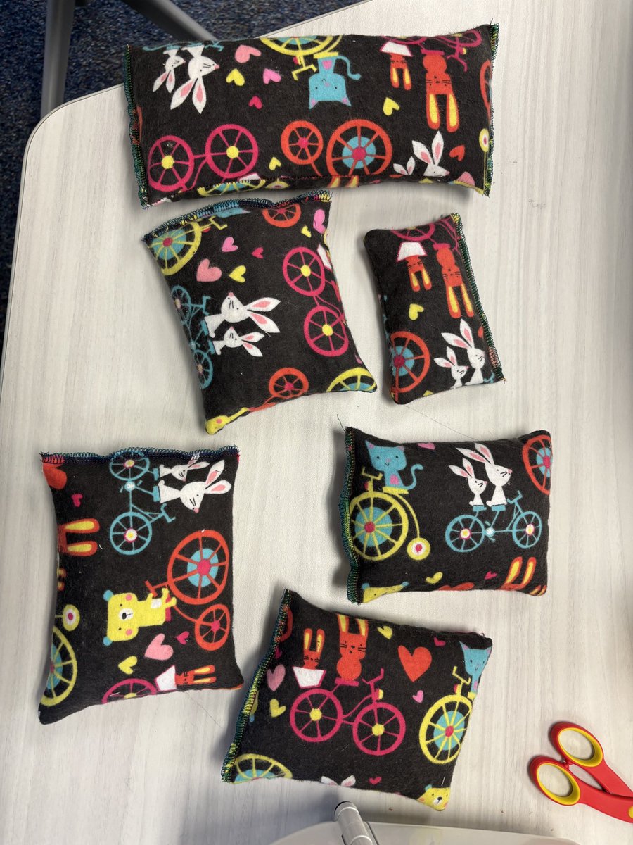 Made some fun corn bags for school. A fun little project to help the school community. #teacherswhosew