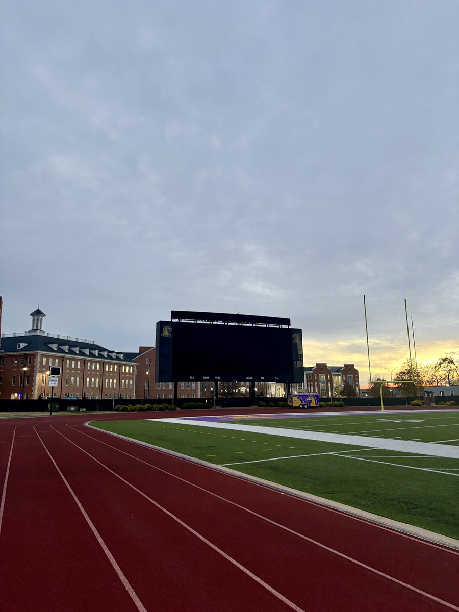 Savannah Ray tweet media