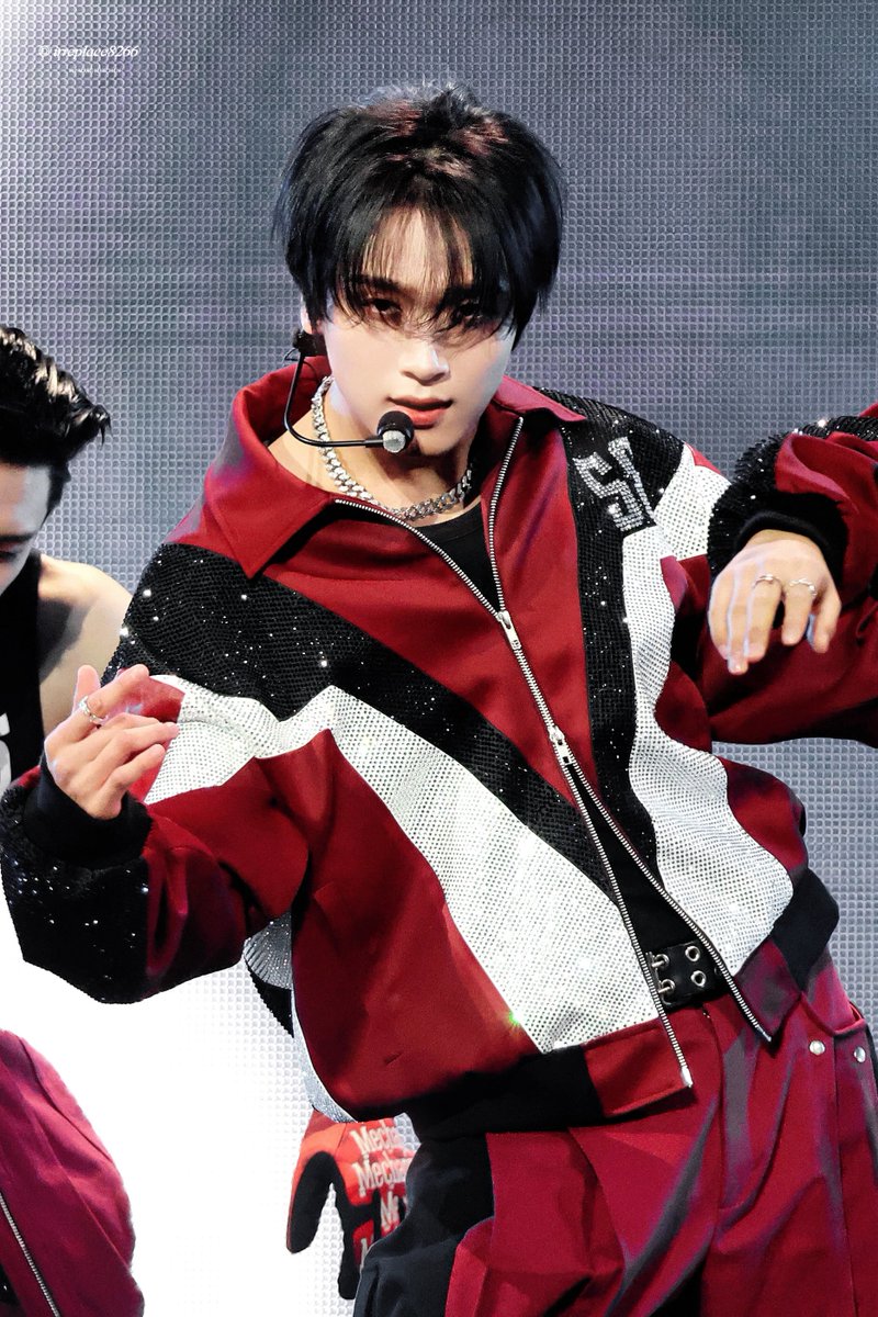 Irreplaceable tweet media