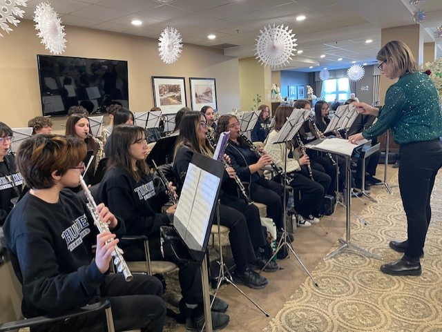 St. Michael Bolton Music (@smthunderbeats) on Twitter photo Spreading Christmas cheer at Aspira Retirement Home is what Christmas means to the Gr 12 Arts Advantage Music class and Choir๐โค๏ธ
Thank you for inviting us - it was an honour to share our musical gifts with you! <a href="/stmikesbolton/">stmikesbolton</a> <a href="/DPCDSBSchools/">Dufferin-Peel Catholic District School Board</a> Spreading Christmas cheer at Aspira Retirement Home is what Christmas means to the Gr 12 Arts Advantage Music class and Choir๐โค๏ธ
Thank you for inviting us - it was an honour to share our musical gifts with you! <a href="/stmikesbolton/">stmikesbolton</a> <a href="/DPCDSBSchools/">Dufferin-Peel Catholic District School Board</a>