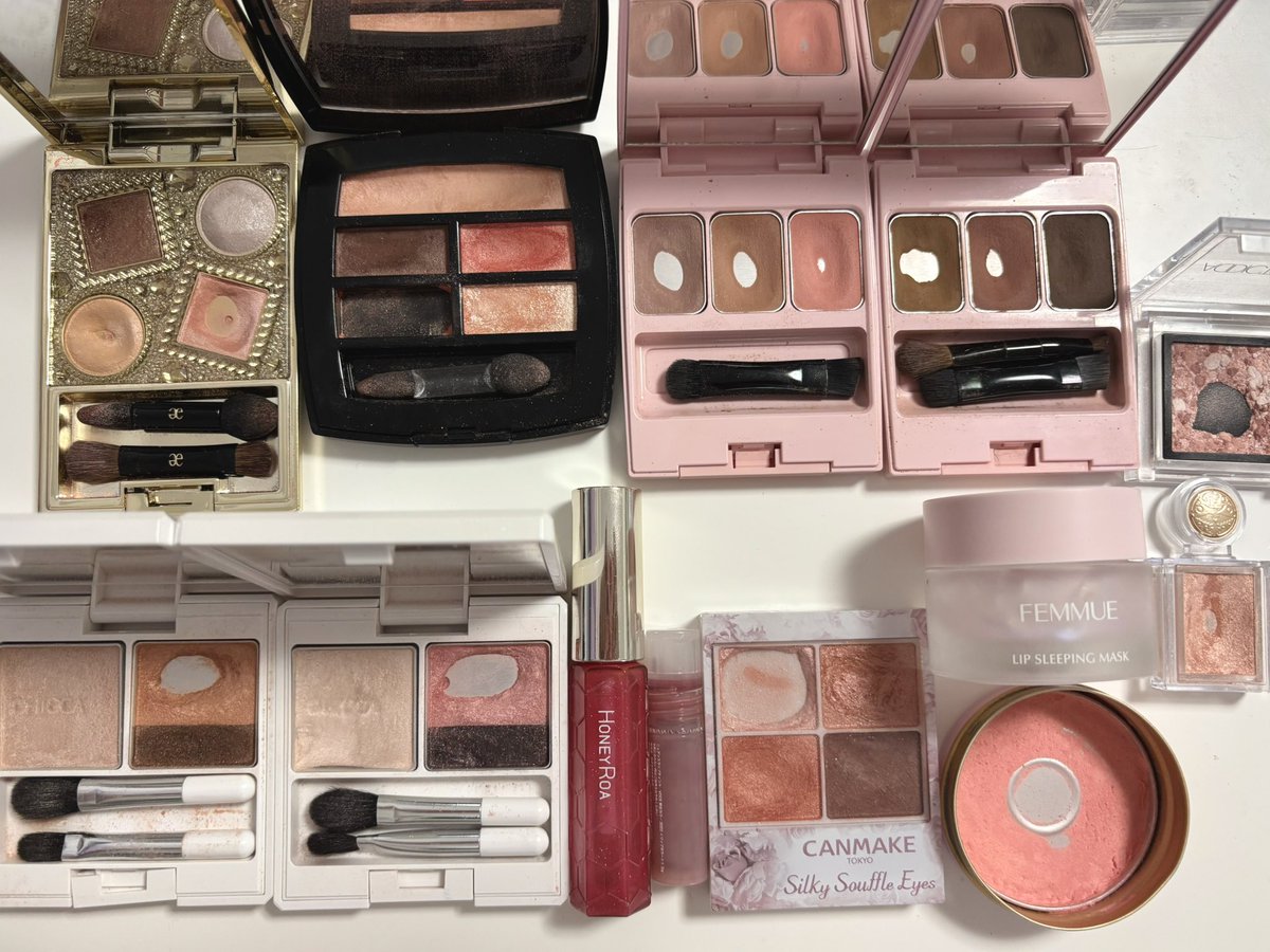 マアム tweet media