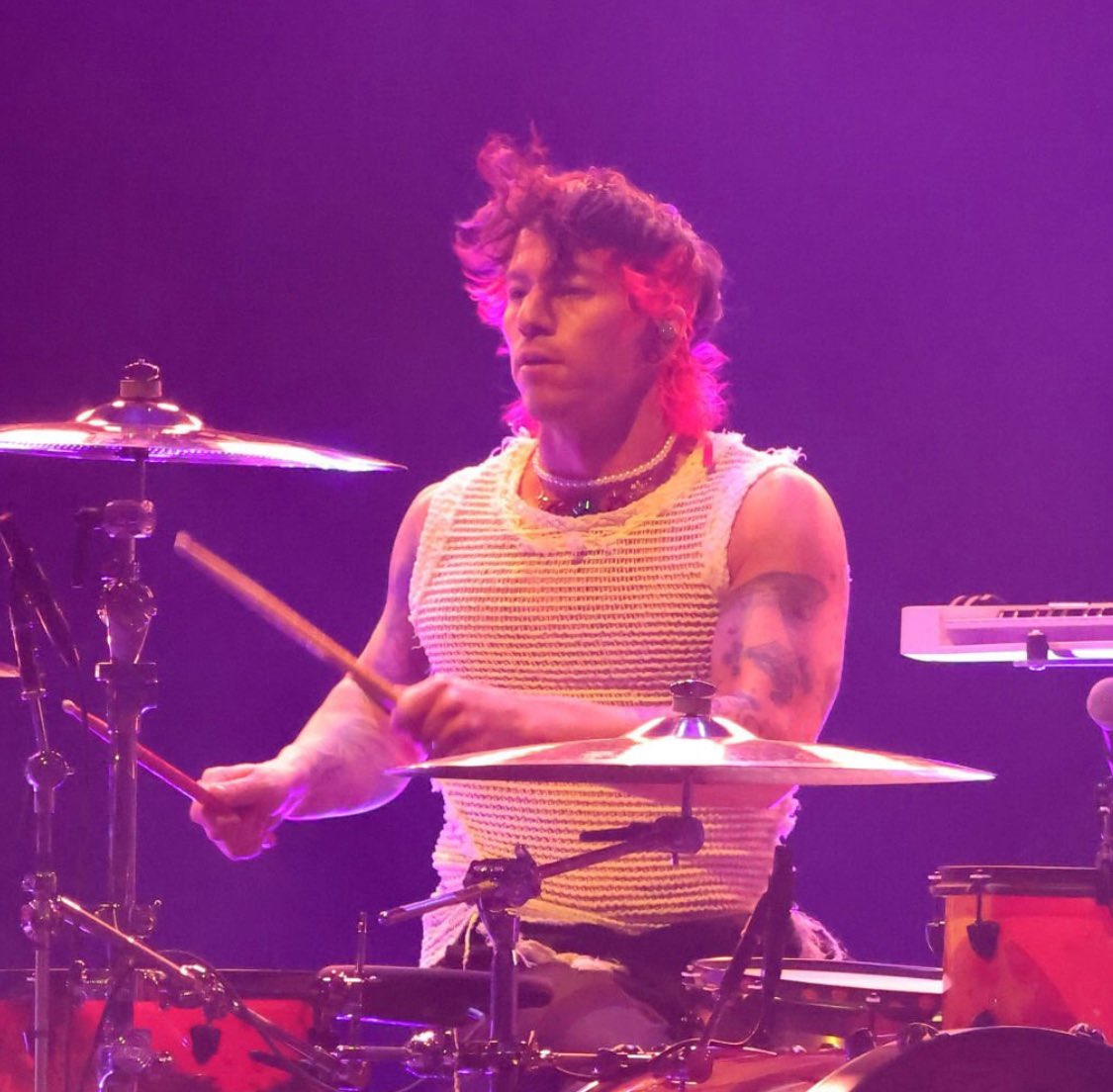 ✩ (@dunhourly) on Twitter photo 