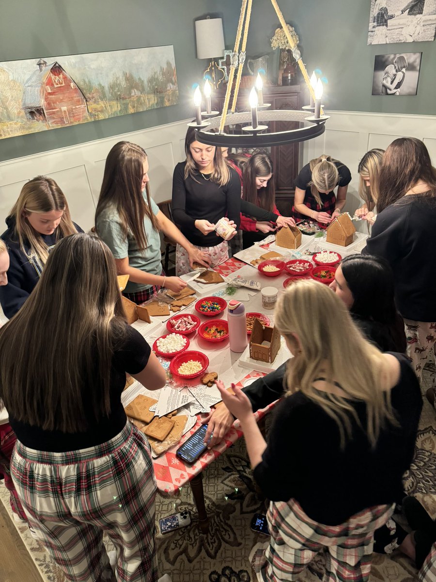 Happy Gingerbread house making season!