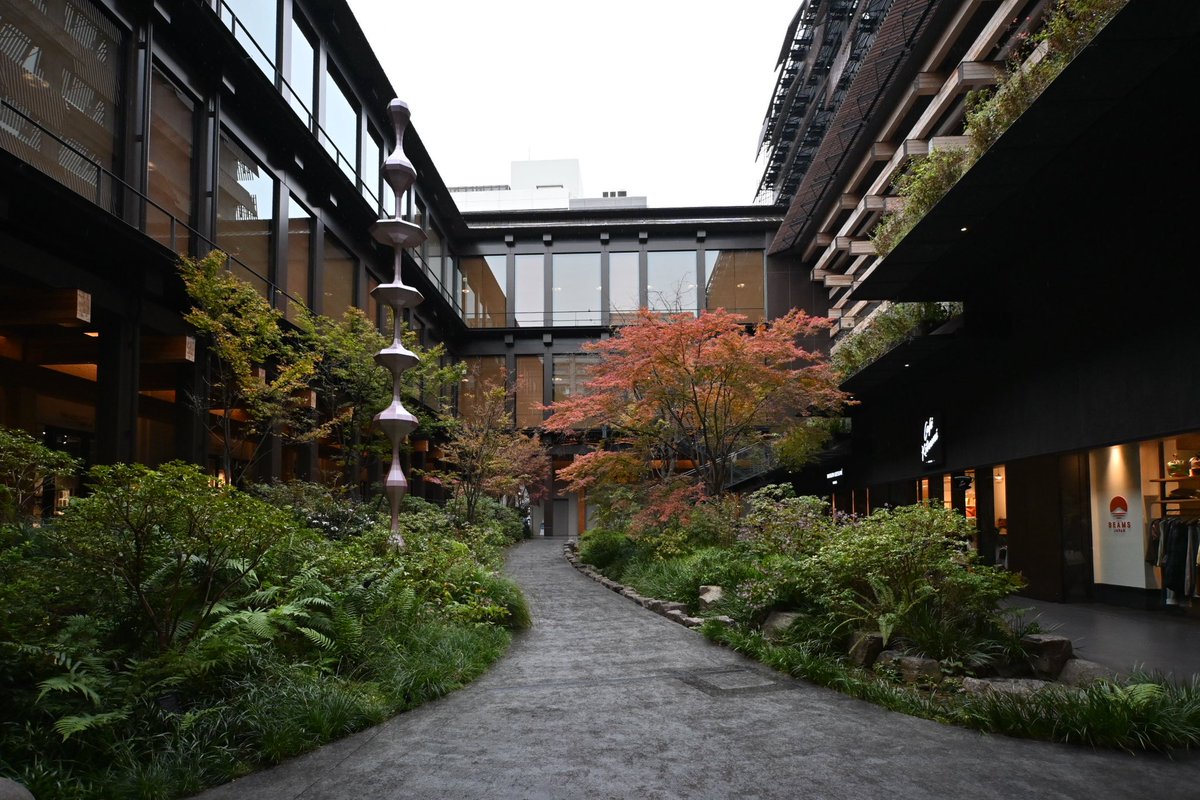 IaMtomok's tweet photo. 新風館(京都府)／NTTファシリティーズ、隈研吾建築都市設計事務所、プレイスメディ��� https://t.co/vg6SvHAdI5