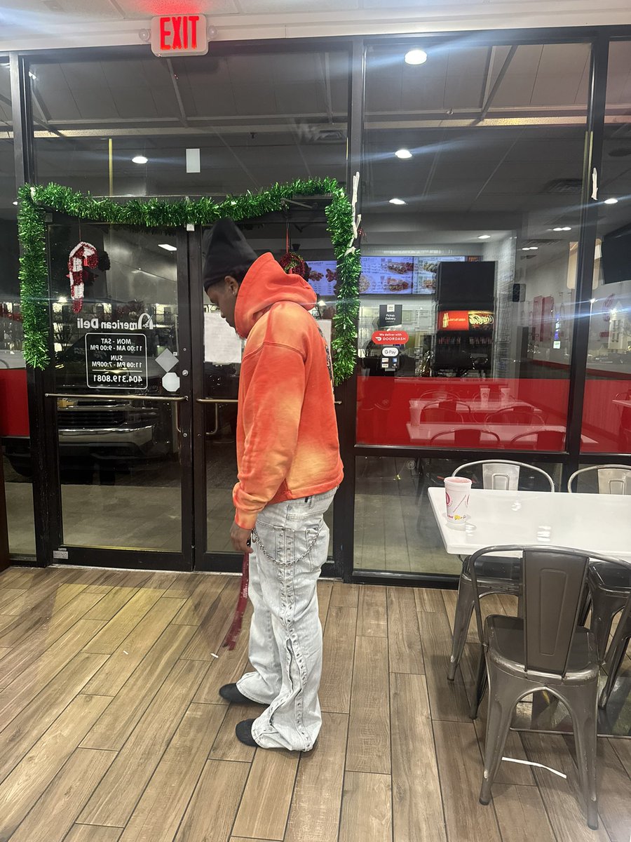 Pr1Its's tweet photo. Saved all my money , I threw it up it did a flip .. watch your lips cuz all dat talkin tough gon get you hit , fuck that PO shit ,look at my hip it’s gon be a stick 🗣️🐺 https://t.co/aVHV52FBoV