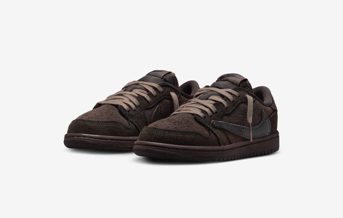 ナイキ ×トラヴィススコット AIR JORDAN 1 エアジョーダン 1 