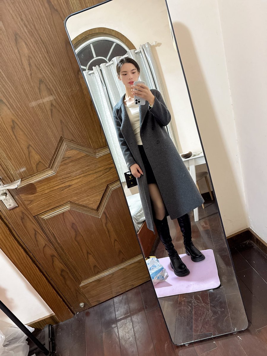 小男娘上线了