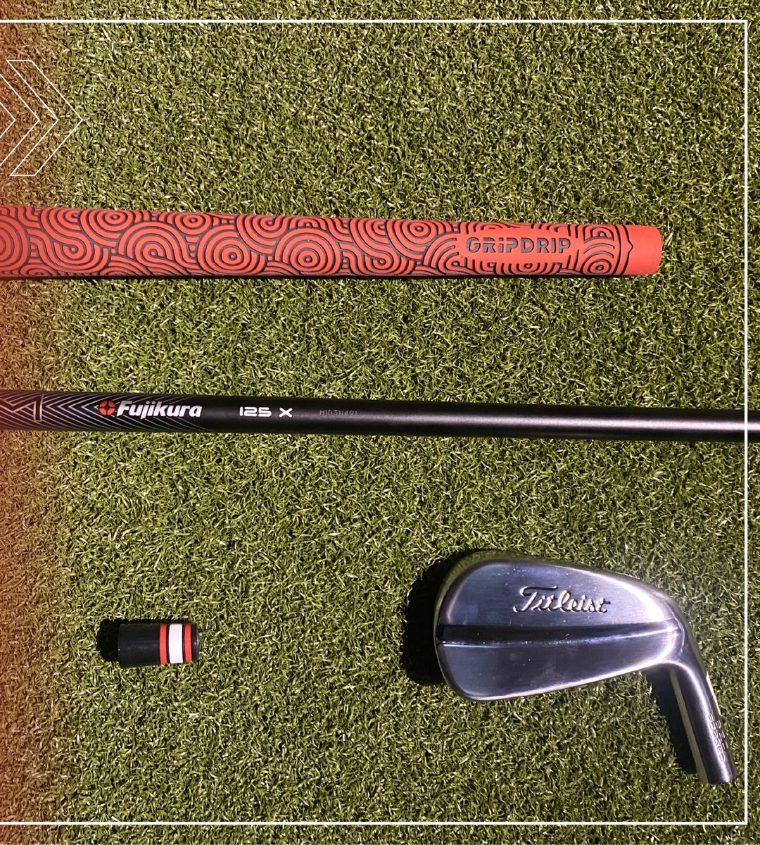 swingshackSA's tweet photo. Build of the week 🛠️⁠

⁠

Head: Titleist MB

Shaft: Fujikura Axiom 125 X

Grip: Grip drip Zen

Ferrule: BB&amp;F Co

⁠

Designed to turn heads and hit shots with style—get your custom build at Swing Shack! https://t.co/DSEqpKAl27