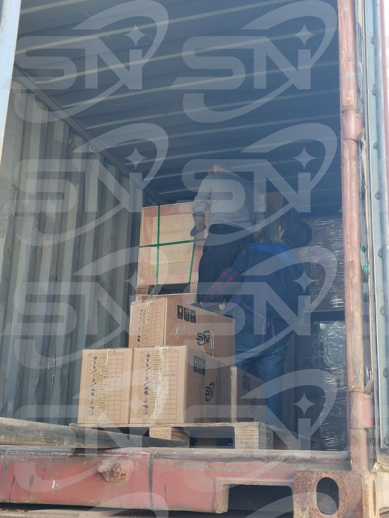SunNovaNewEner1's tweet image. The goods were loaded into the container smoothly. The customer repurchased the L feet and hook system. Thank you for your continued support.🥳🥳🌟🌟
#solarrack #roofmounting