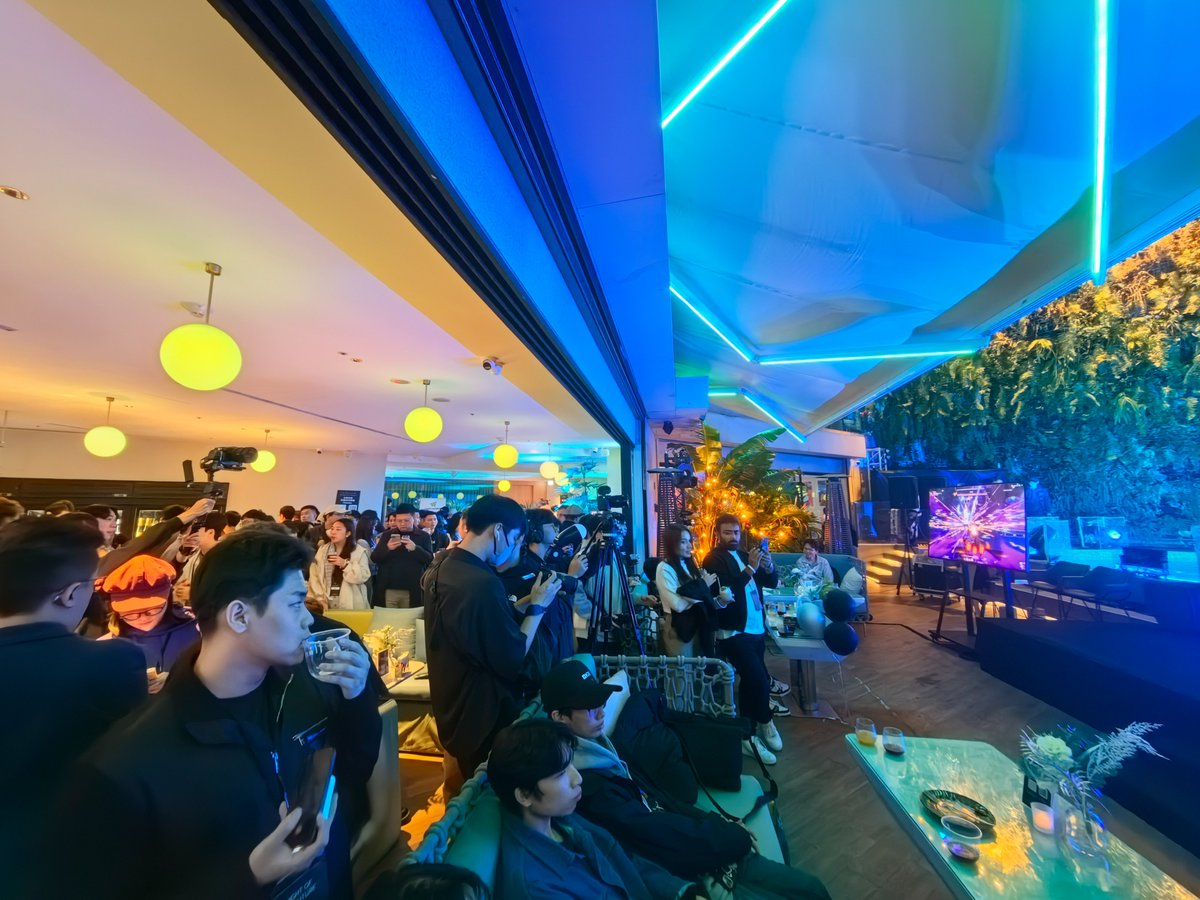SpaceNationOL's tweet photo. It wasn't just the amazing venue, the OKX crew who rocked the event prep or the collective IQ in the room. It was a night where the protocols' visions were befitting of the @okx theme, Night of the Future.

At THE side event of @TaipeiWeek, we unveiled a gamer-driven and content rich metaverse vision. A natural evolution for #web3 games who are aligned with creating games that balance true gamer adoption and economic focused product market fit. 

Our vision, metaverse roadmap and OIK token utility is dropping very soon.

Turn on your notifications 

First Taipei, next stop, metaverse.