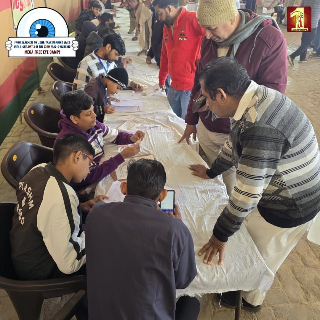 guddu_khatkar's tweet photo. The Yaad E Murshid Free Eye Camp is going on in Dera Sacha Sauda Sirsa where thousands of treatments have been done by specialist doctors and volunteers are taking care of patients wholeheartedly.
This all is being done as per the teachings of Saint Dr MSG 🙏
#GiftOfSight https://t.co/hCa4zV46G7