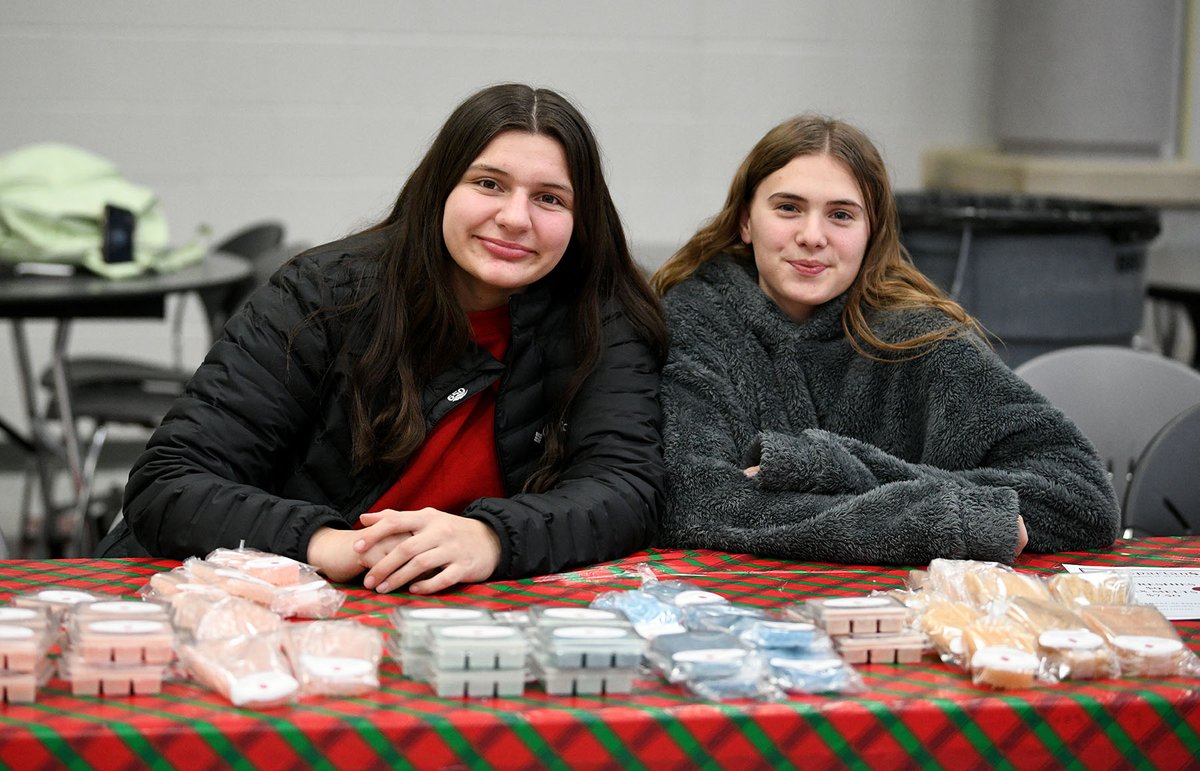 LimaCitySchools's tweet photo. Thanks to everyone who came out to shop at our Lima Senior DECA students' Marketplace. Hope you enjoy these awesome products created by our students. #LSHCareerTech https://t.co/E5GMBBtJLp