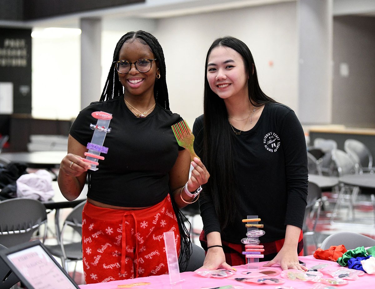LimaCitySchools's tweet photo. Thanks to everyone who came out to shop at our Lima Senior DECA students' Marketplace. Hope you enjoy these awesome products created by our students. #LSHCareerTech https://t.co/E5GMBBtJLp